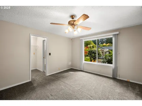 5919 NW Garfield Avenue Vancouver WA 98663