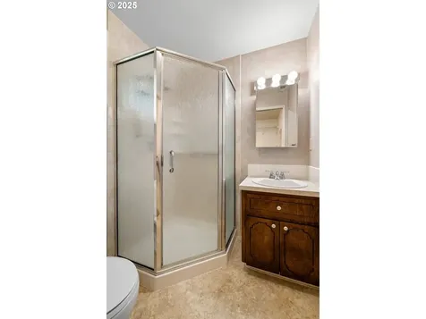 5919 NW Garfield Avenue Vancouver WA 98663