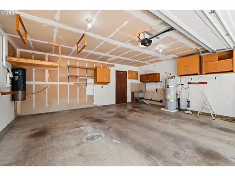 5919 NW Garfield Avenue Vancouver WA 98663