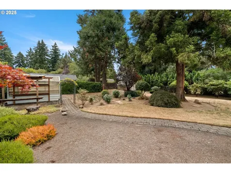 5919 NW Garfield Avenue Vancouver WA 98663