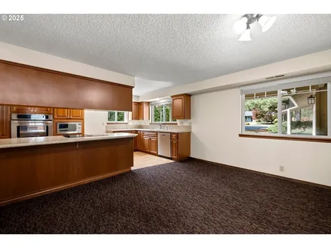 5919 NW Garfield Avenue Vancouver WA 98663