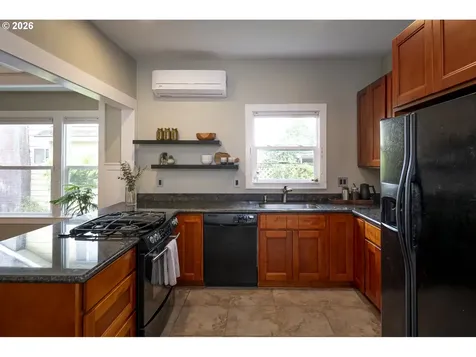 3825 N Longview Avenue Portland OR 97227