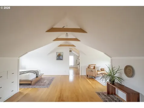 3825 N Longview Avenue Portland OR 97227
