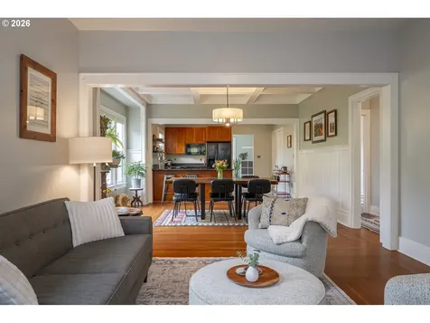 3825 N Longview Avenue Portland OR 97227