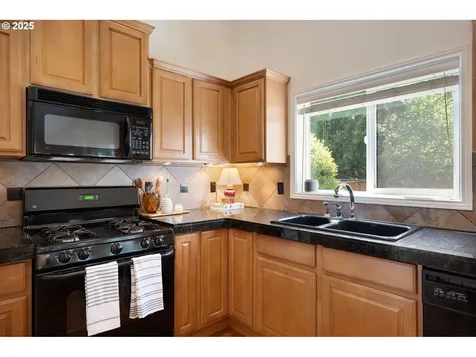 14475 NW Pioneer Park Way Beaverton OR 97006
