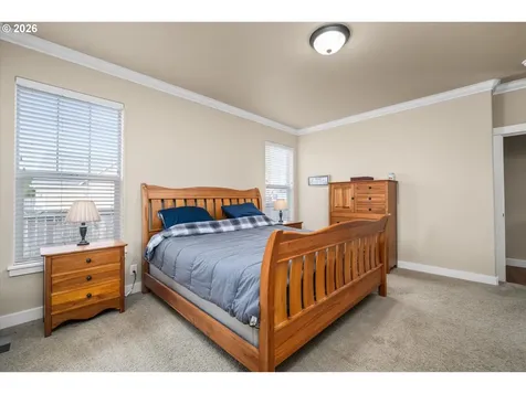 4155 Stellar Way Springfield OR 97478