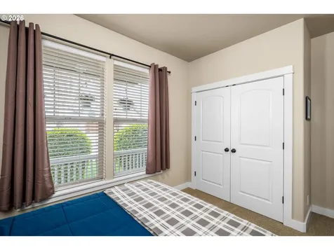 4155 Stellar Way Springfield OR 97478
