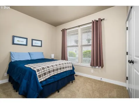 4155 Stellar Way Springfield OR 97478
