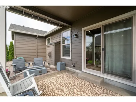 4155 Stellar Way Springfield OR 97478