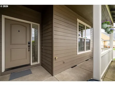 4155 Stellar Way Springfield OR 97478