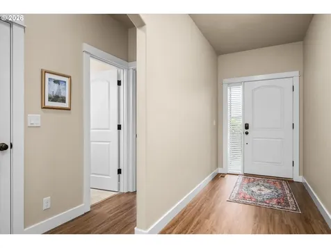 4155 Stellar Way Springfield OR 97478