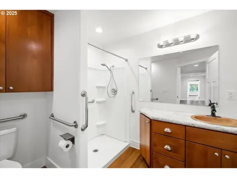 16780 SW Muddy Valley Road Mcminnville OR 97128