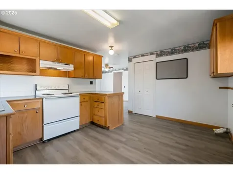 16780 SW Muddy Valley Road Mcminnville OR 97128