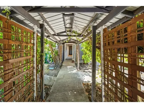 16780 SW Muddy Valley Road Mcminnville OR 97128