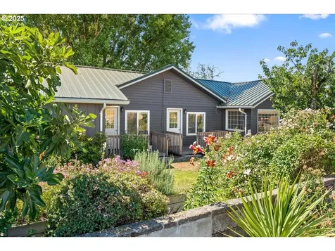 16780 SW Muddy Valley Road Mcminnville OR 97128