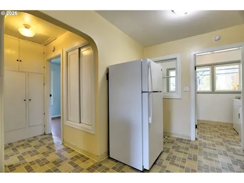 318 E 13th Street The Dalles OR 97058