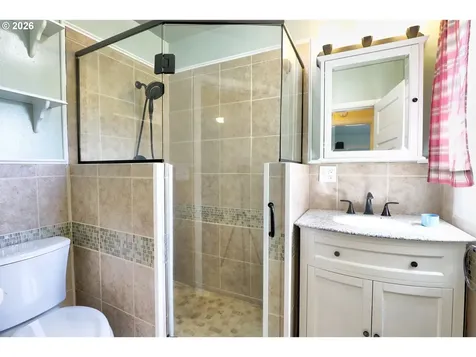 318 E 13th Street The Dalles OR 97058