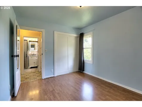 318 E 13th Street The Dalles OR 97058