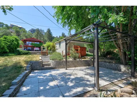318 E 13th Street The Dalles OR 97058