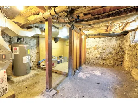 318 E 13th Street The Dalles OR 97058