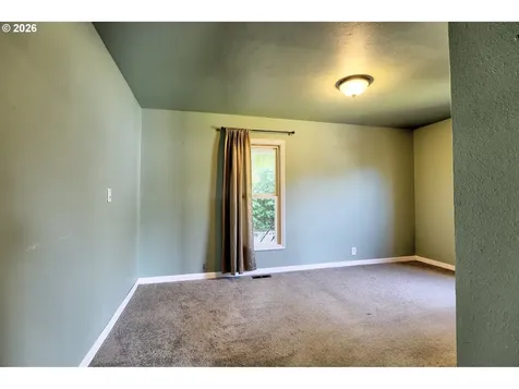 318 E 13th Street The Dalles OR 97058