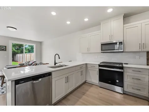 2414 SE Maybrook Lane Milwaukie OR 97222