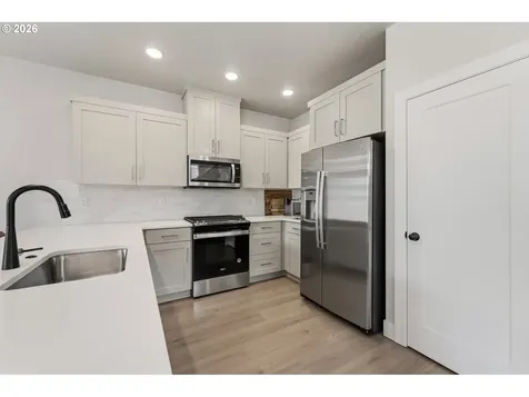 2414 SE Maybrook Lane Milwaukie OR 97222
