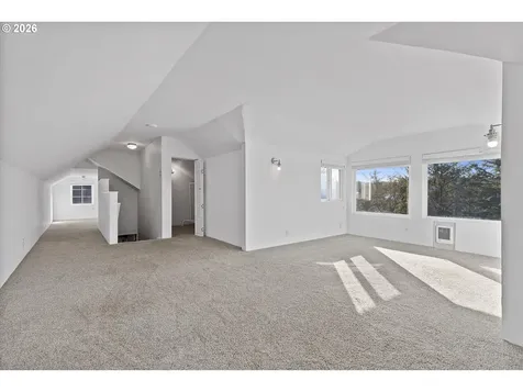 860 SW 10th Street Lincoln City OR 97367