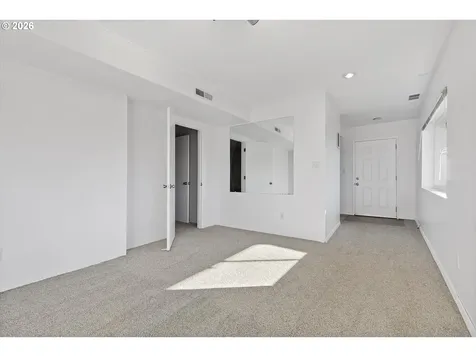 860 SW 10th Street Lincoln City OR 97367