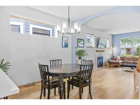 3724 NE Grand Avenue Portland OR 97212