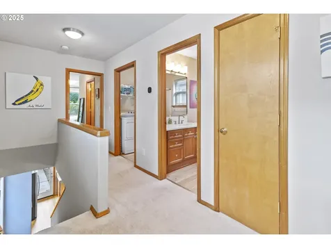 3724 NE Grand Avenue Portland OR 97212
