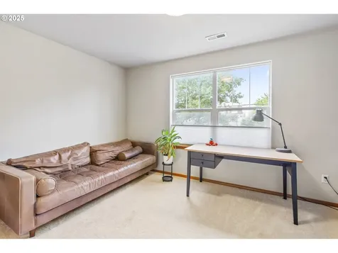 3724 NE Grand Avenue Portland OR 97212