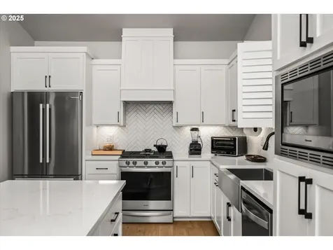 3257 Mountain Creek Lane Springfield OR 97478