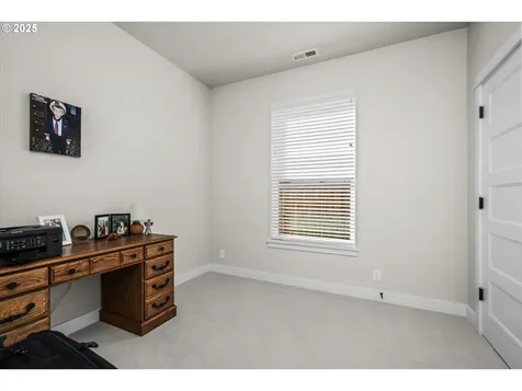 3257 Mountain Creek Lane Springfield OR 97478
