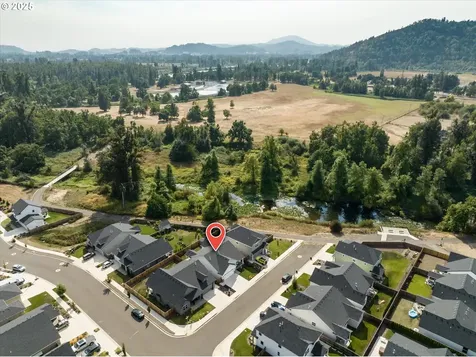 3257 Mountain Creek Lane Springfield OR 97478