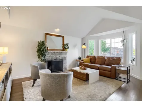 15559 SW Bristlecone Way Portland OR 97223