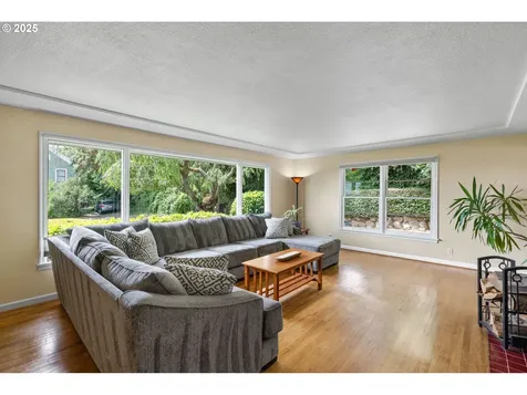 632 NE Everett Street Camas WA 98607
