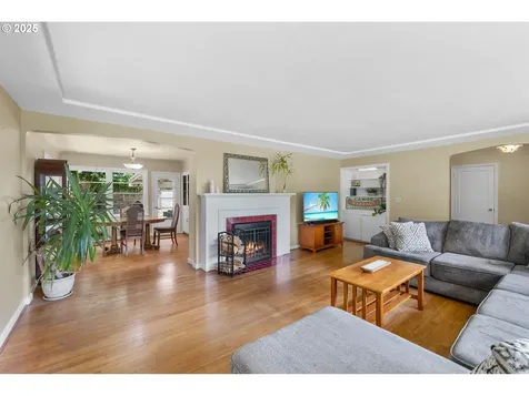 632 NE Everett Street Camas WA 98607