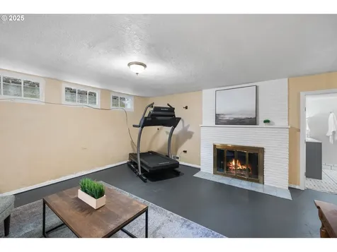632 NE Everett Street Camas WA 98607