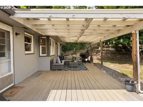 632 NE Everett Street Camas WA 98607