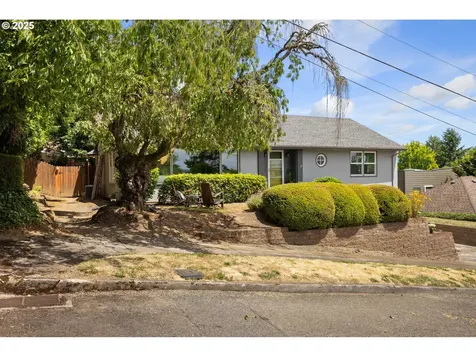 632 NE Everett Street Camas WA 98607