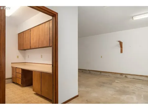 2520 S Crestline Drive Waldport OR 97394