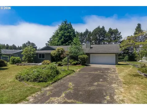 2520 S Crestline Drive Waldport OR 97394