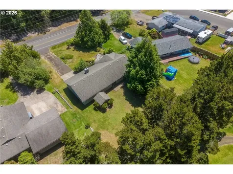 2520 S Crestline Drive Waldport OR 97394
