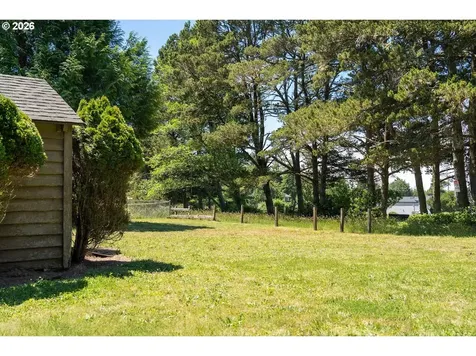 2520 S Crestline Drive Waldport OR 97394