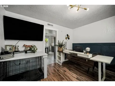 390 Kevin Court S Salem OR 97306