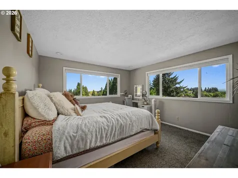 390 Kevin Court S Salem OR 97306