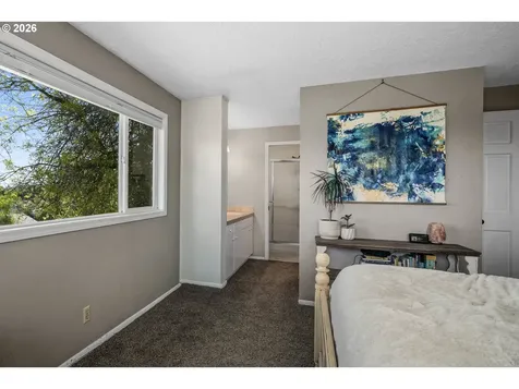 390 Kevin Court S Salem OR 97306