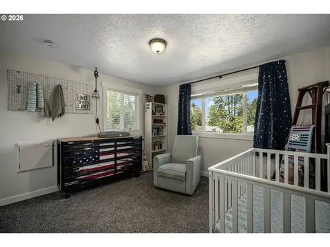 390 Kevin Court S Salem OR 97306
