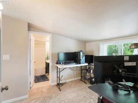 3103 NE Dekum Street Portland OR 97211